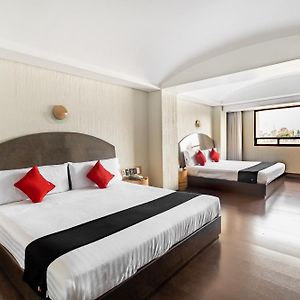 Standard Two Beds